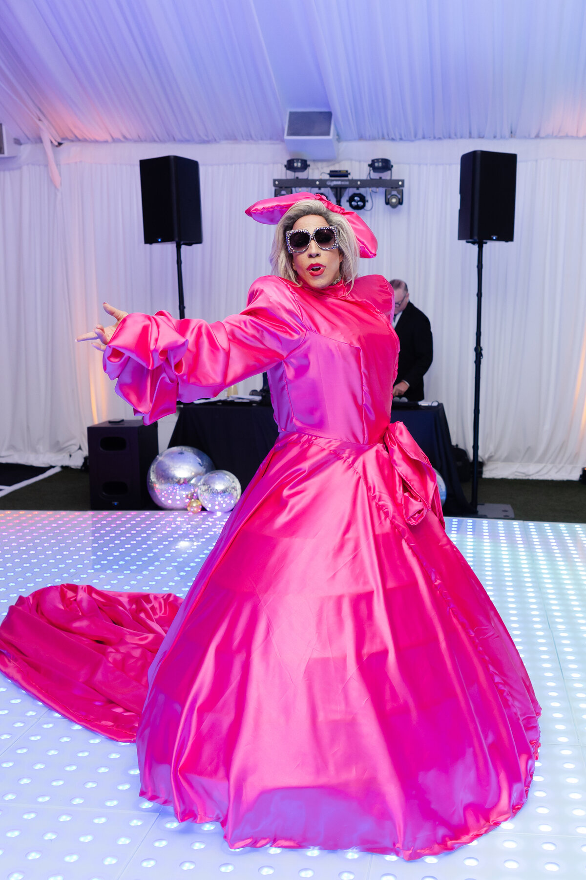 hotel wedding lady gaga impersonator