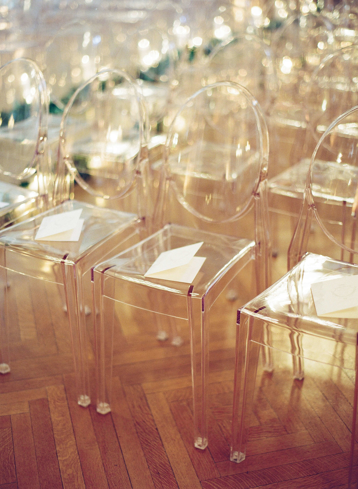 24-KTMerry-weddings-lucite-ceremony-chairs