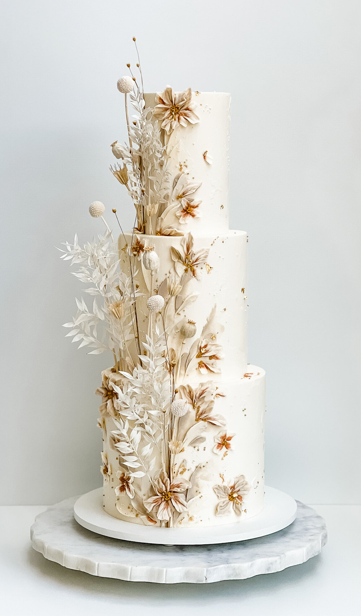 boho buttercream flower wedding cake