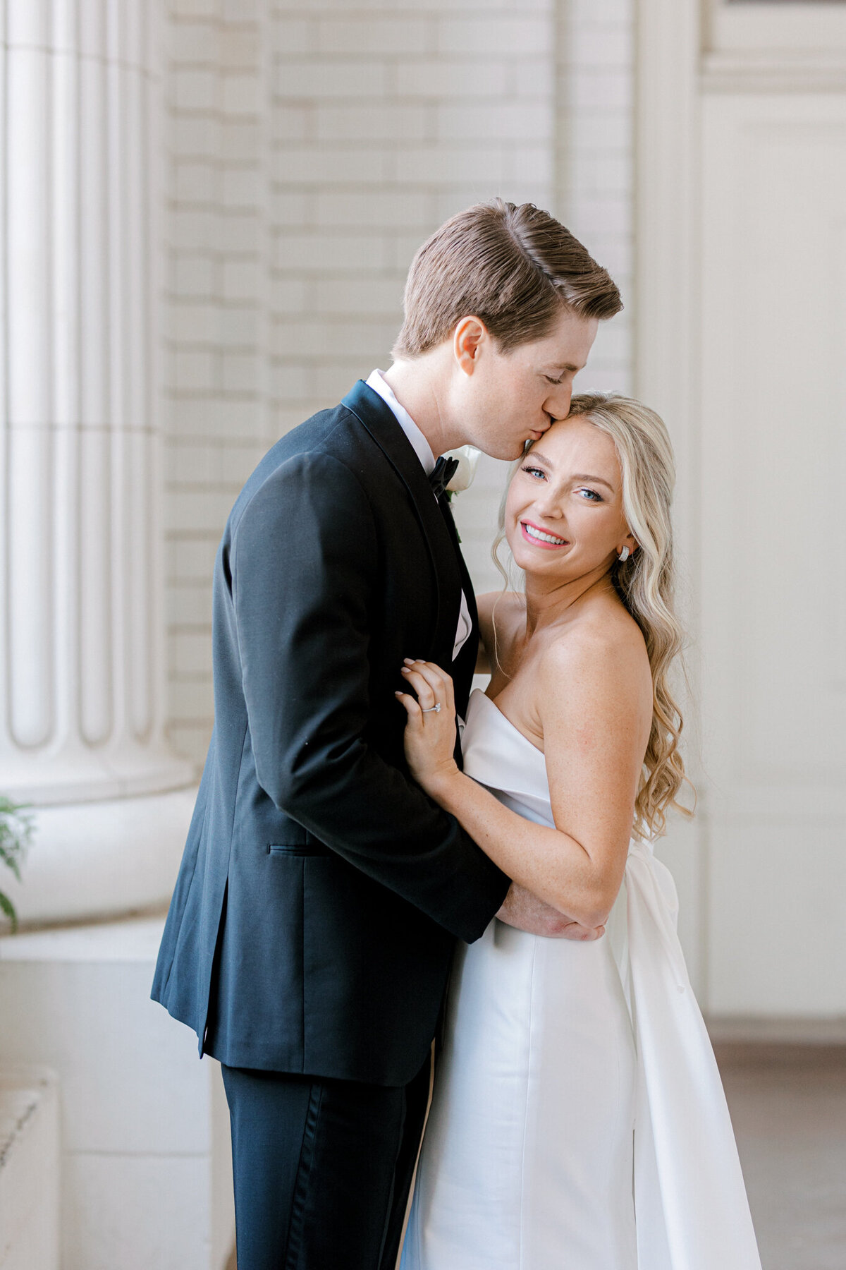 Madison & Michael's Wedding at Union Station | Dallas Wedding Photographer | Sami Kathryn Photography-63