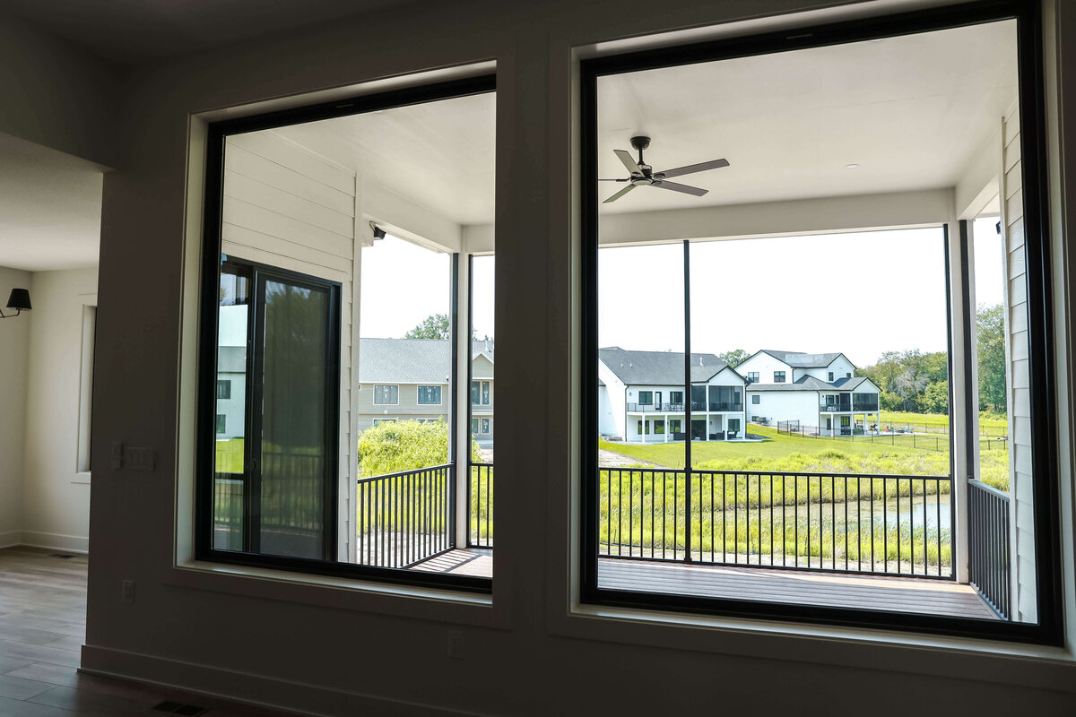 5306-Exterior-Urbandale-Central-Iowa-Custom-Home-JRL-Builders-3F1A2785