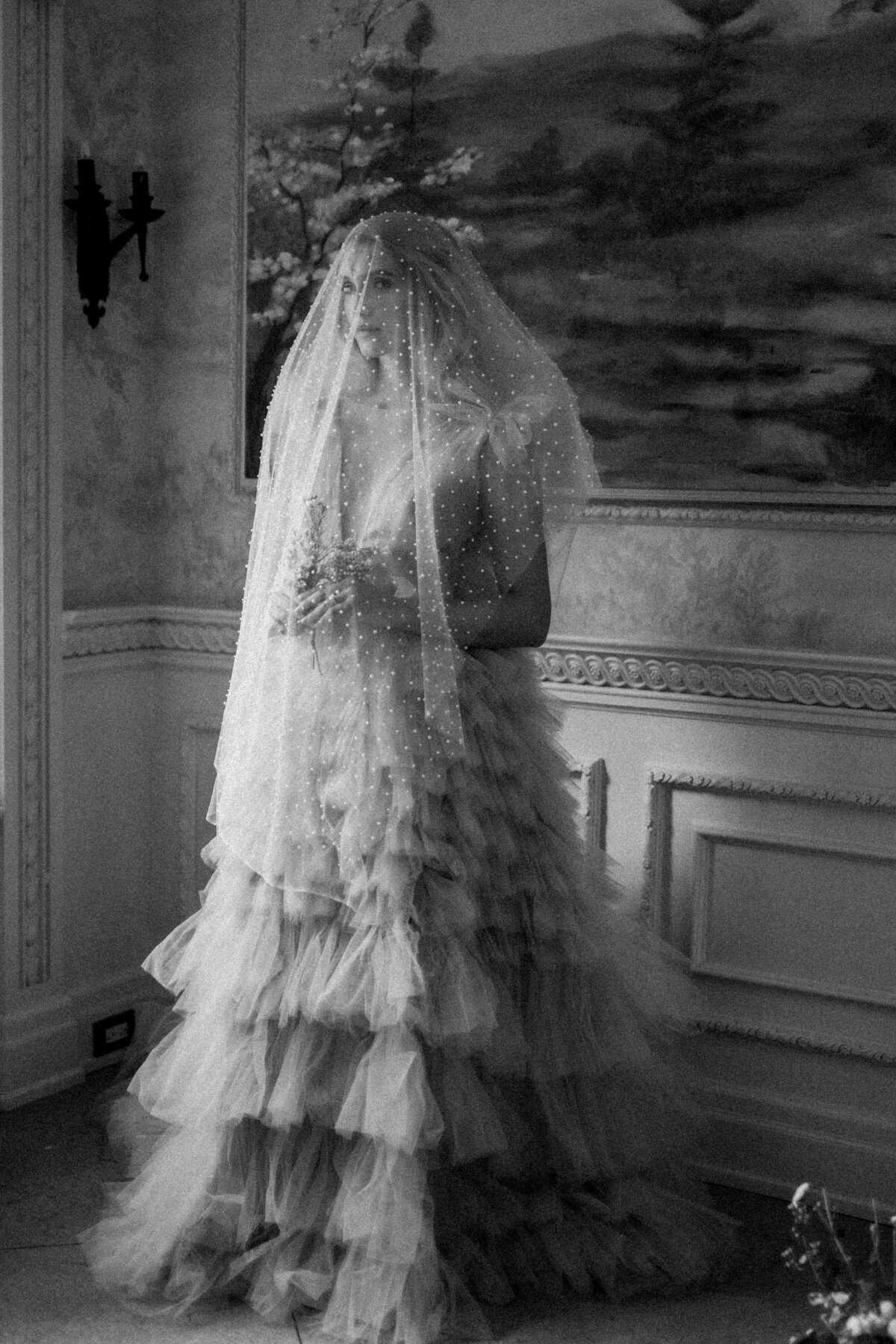 1338 Graydon Hall Manor British Vogue Editorial Toronto Wedding Lisa Vigliotta Photography