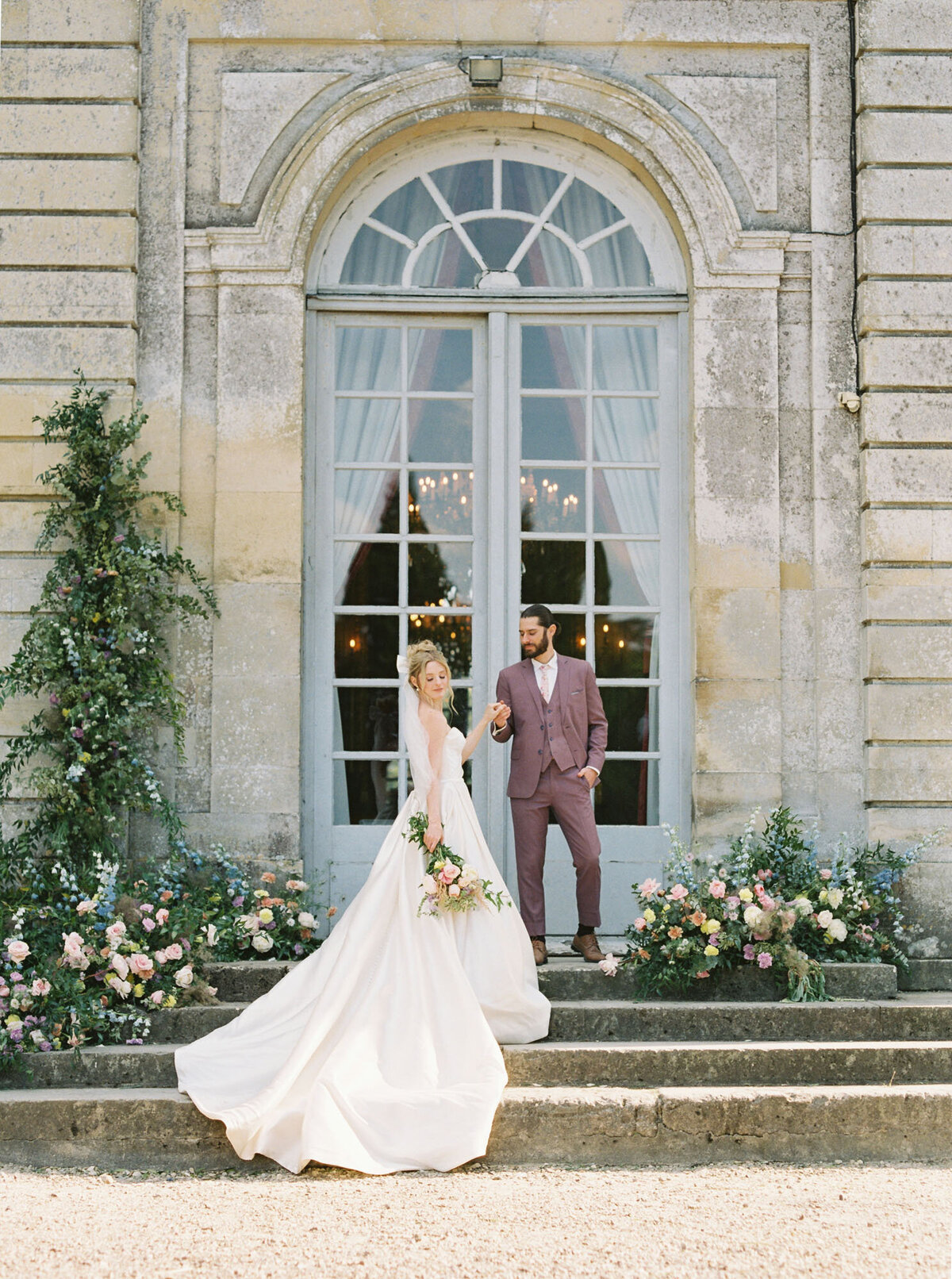 Chateau de Champlatreux Editorial-Purple Florals-Paris-France-Destination Wedding-Samin Photography-10