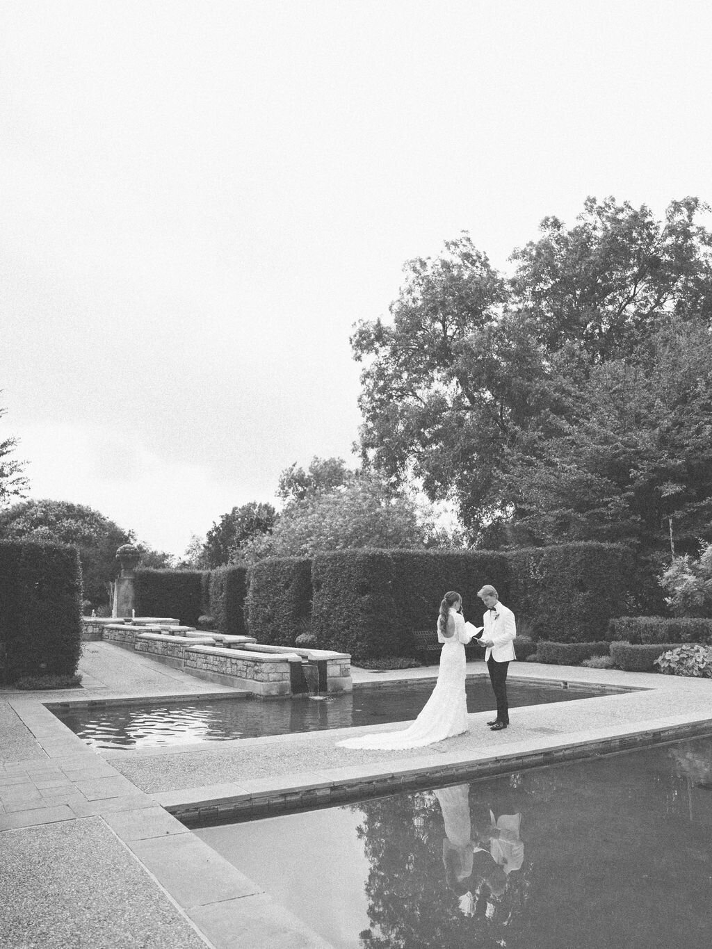 Ellen-Ashton-photography-Dallas-Wedding-Photographer-Dallas-Arboretum-Wedding19
