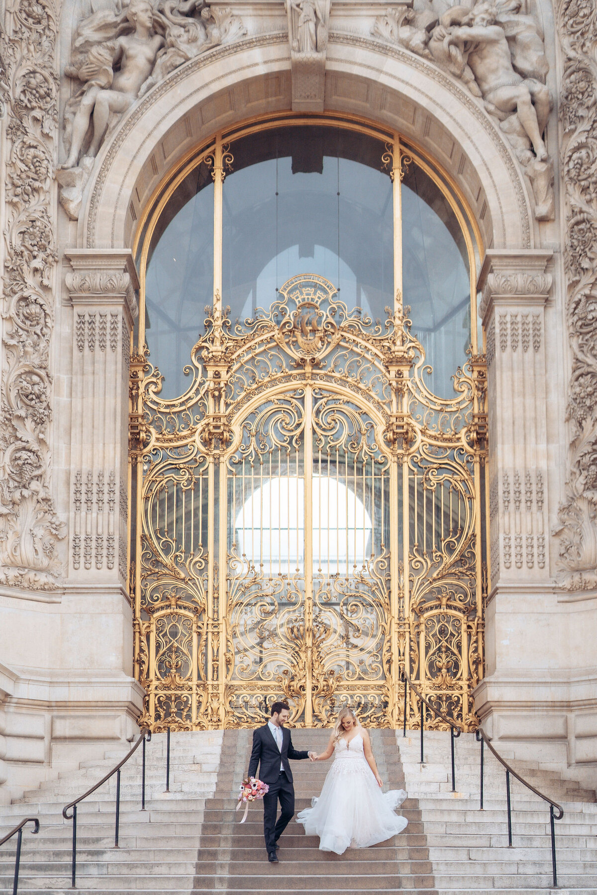 061-Paris-Spring-Blossom-Elopement-Wedding-Cinematic-Editorial-Luxury-Fine-Art-Lisa-Vigliotta-Photography