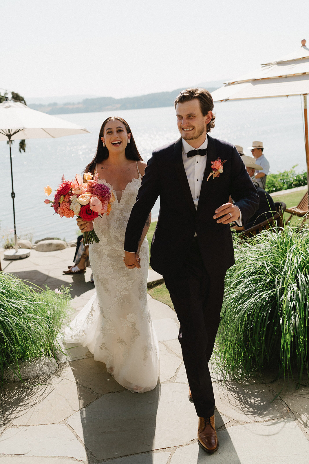 Victoria-BC-Backyard-Wedding-33