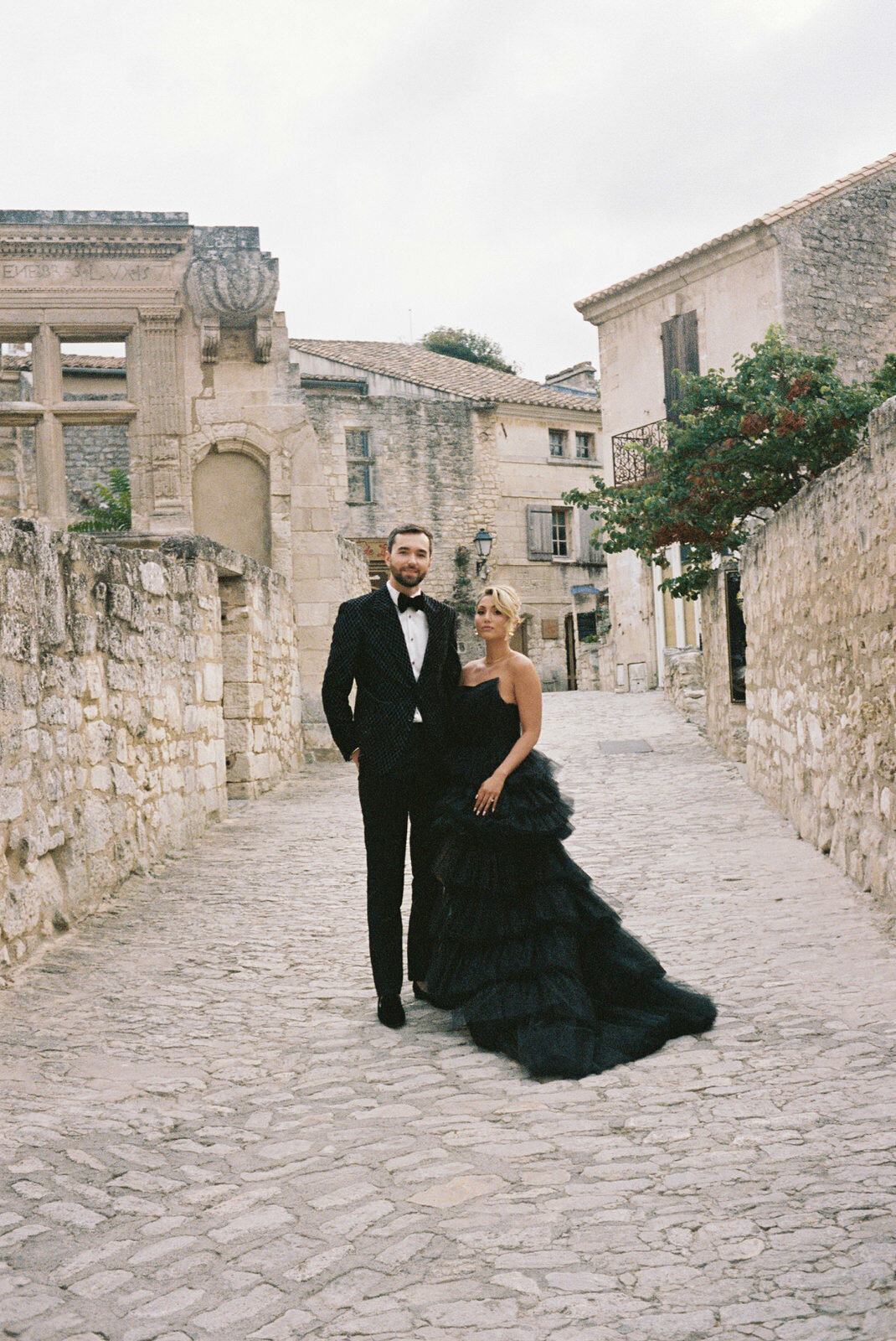 Flora_And_Grace_Provence_Analog_Film_Editorial_Wedding_Photographer (11 von 103)