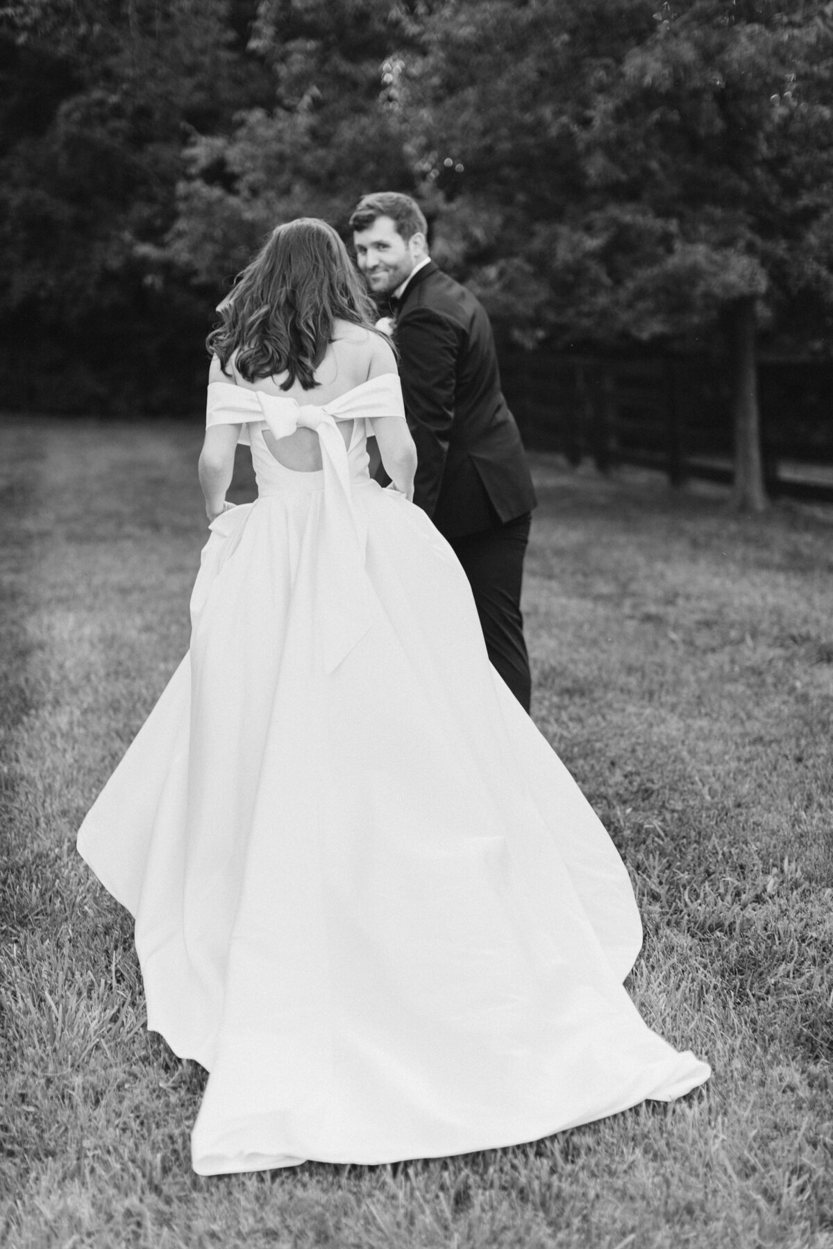 black-and-white-bride-and-groom-running