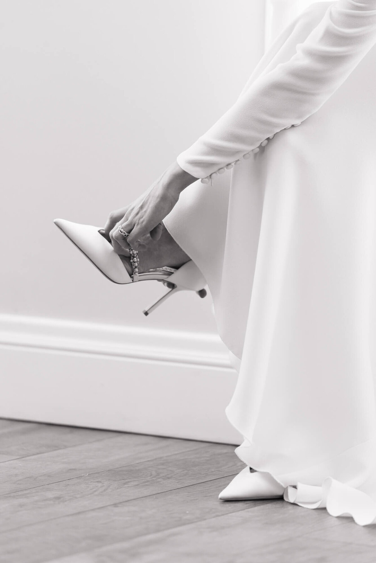 elegant-bride-shoes