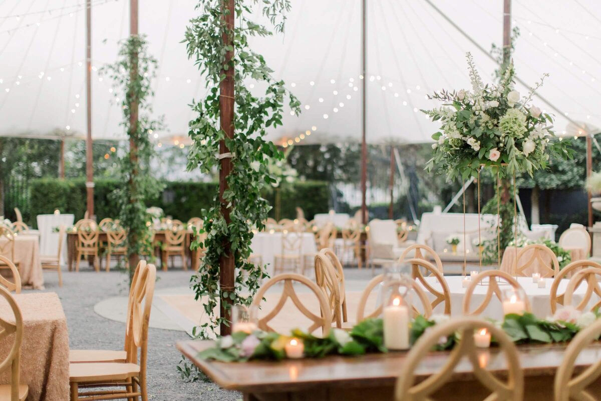 gold and green wedding reception decor