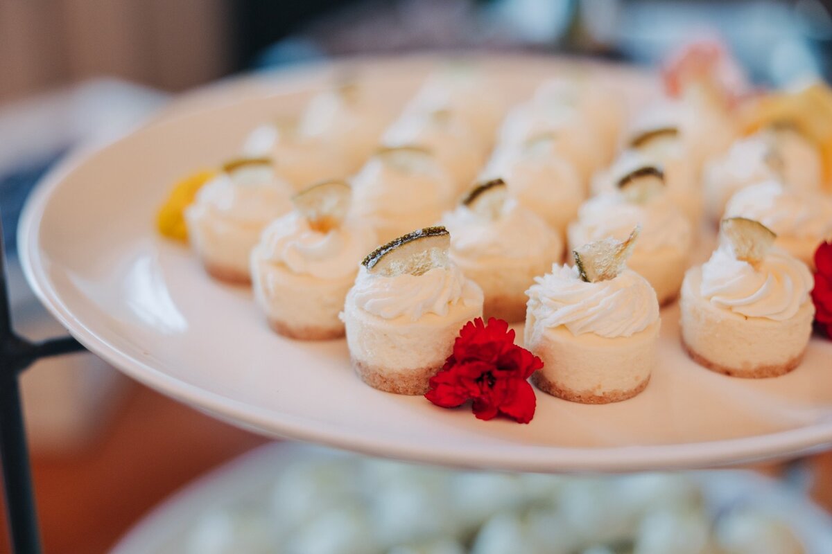virginia-wedding-mini-cheesecake-desserts
