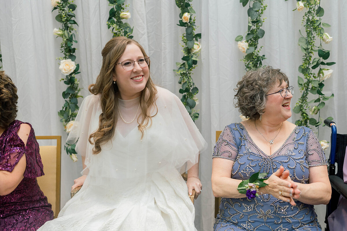 Eliana-Melmed-Photography-Chicago-LosAngeles-Jewish-WeddingPhotography-KabbalatPanim-00058
