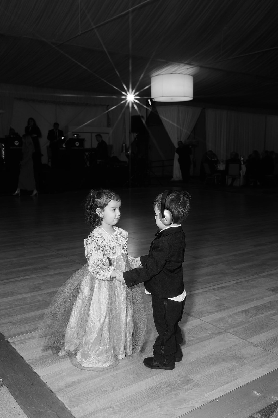 Eliana-Melmed-Photography-Chicago-LosAngeles-Jewish-WeddingPhotography-DInnerSpeeches-00031