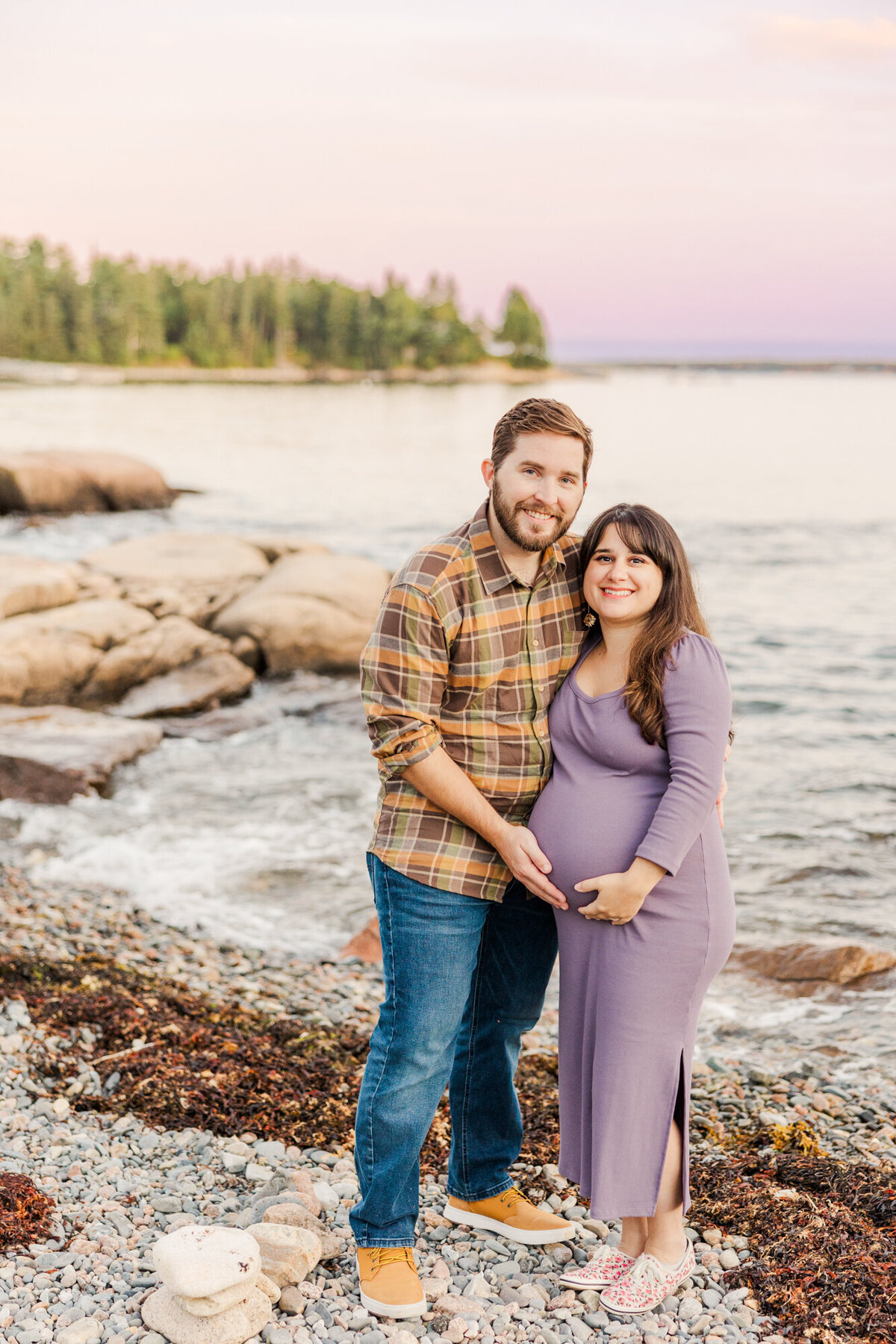 Andrea Simmons Photography pregnant and maternity photos mom and baby expecting maine light and airy soft beautiful portraits MaternityWebsite-25