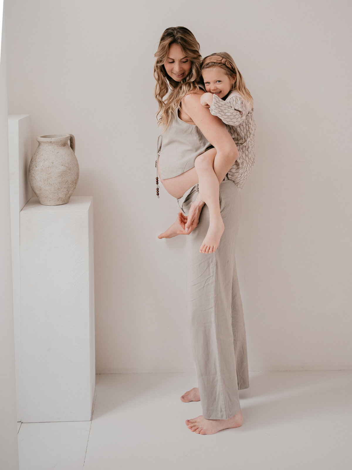 familieshoot-moeder-kind-atelier-oost-leukfotografie.jpg-1