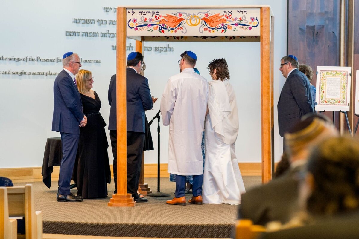 Eliana-Melmed-Photography-Chicago-LosAngeles-Jewish-WeddingPhotography-ShulaNoah-Chuppah-00218