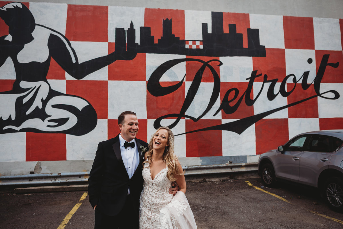 downtown-detroit-wedding-pictures-city-wedding-pictures-detroit-wedding-photographer-girl-with-the-tattoos-wedding-photographer-michigan-wedding-photographer