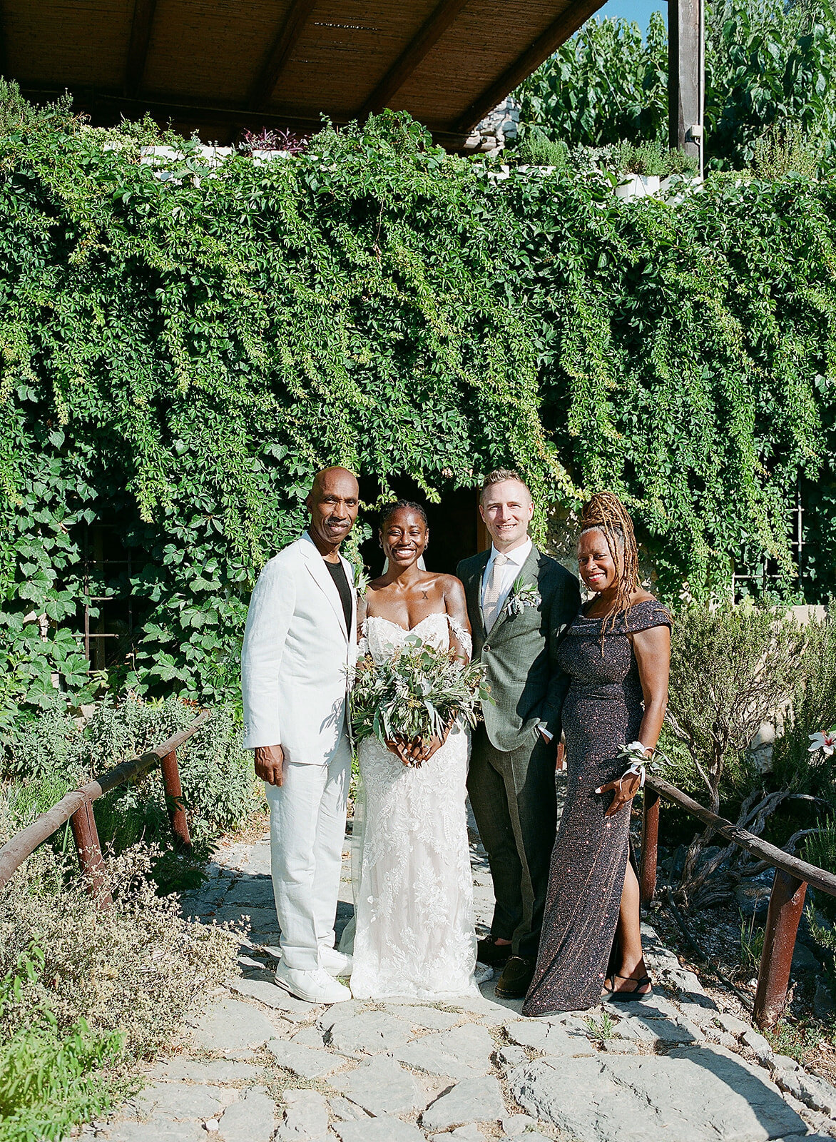 India + Thomas - Wedding Day - Luxury Event Planner - Michelle Norwood Events70