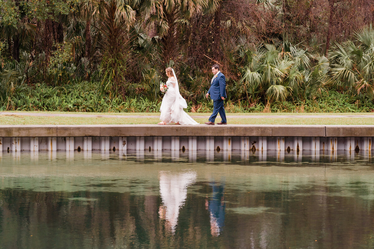 Gabby Darling Photography gallery Kelly park elopement florida