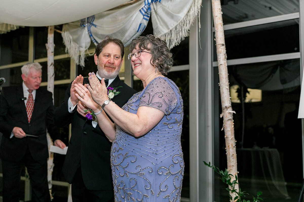 Eliana-Melmed-Photography-Chicago-LosAngeles-Jewish-WeddingPhotography-Chuppah-00249