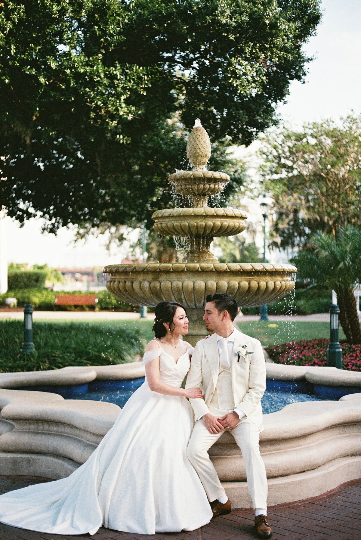 Wright-Disney-Wedding-Casie-Marie-Photography-FILM-29