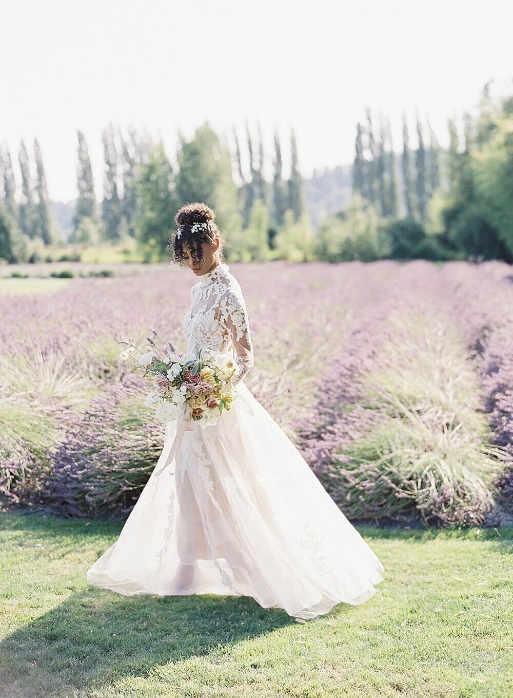 woodinville-lavender-wedding-Jacqueline-Benet_0006