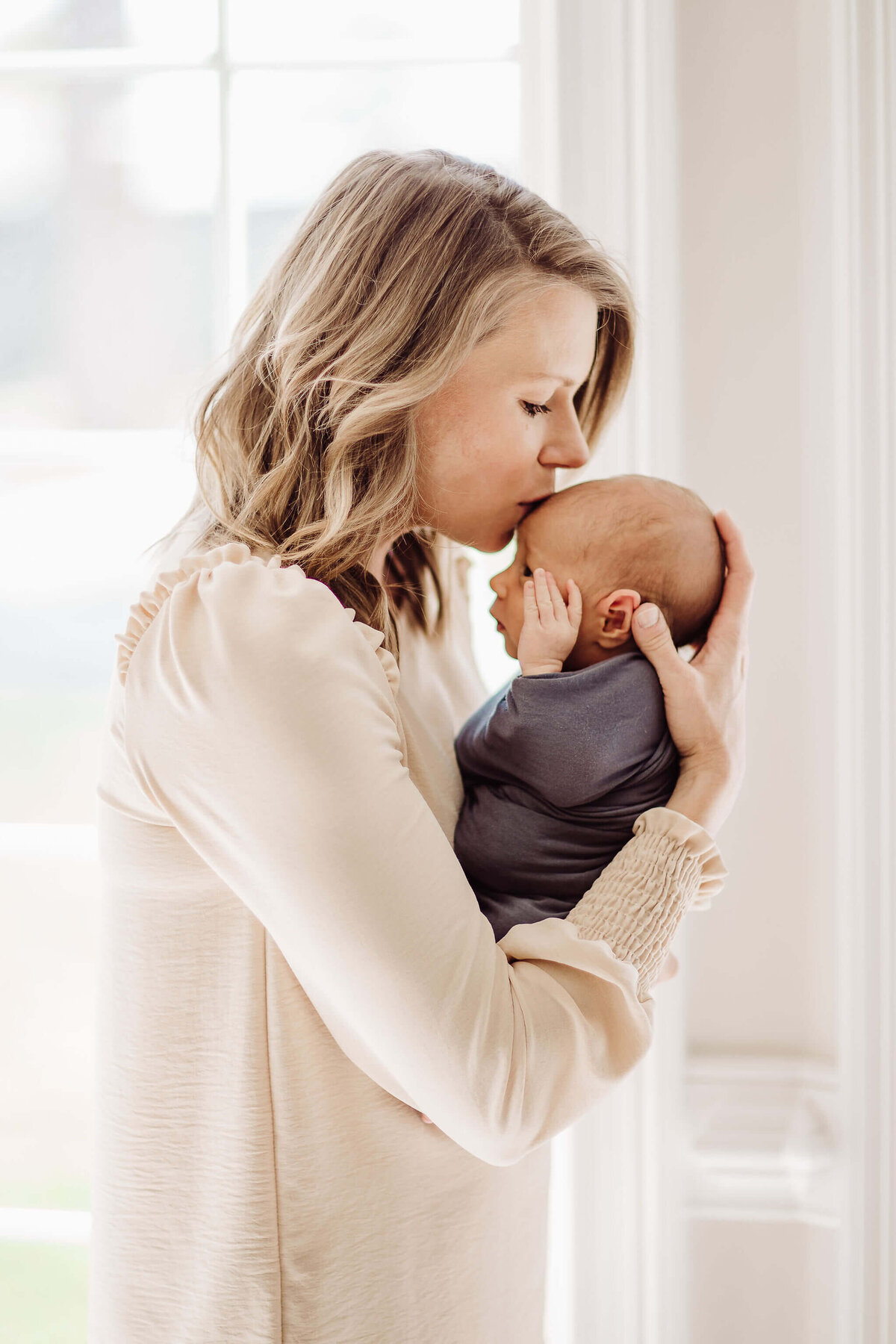 Harrisonburg-Newborn-Photographer-2-342