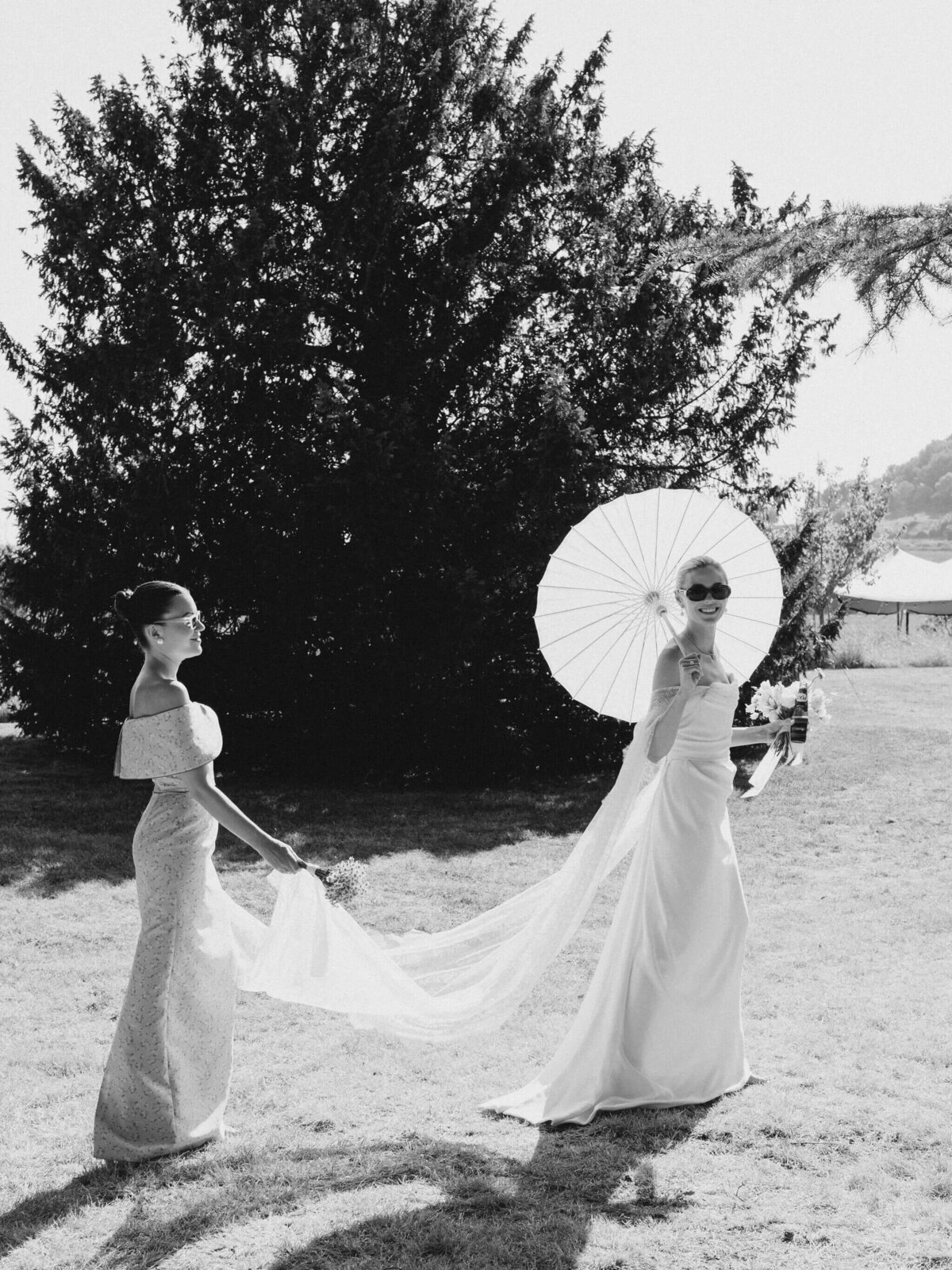 Victoria Engelen Flowers - A Vogue Wedding in France - WeddingChâteauNaudouCocktailHannah&Thomas-153