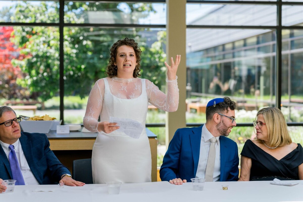 Eliana-Melmed-Photography-Chicago-LosAngeles-Jewish-WeddingPhotography-ShulaNoah-Tisch-00023
