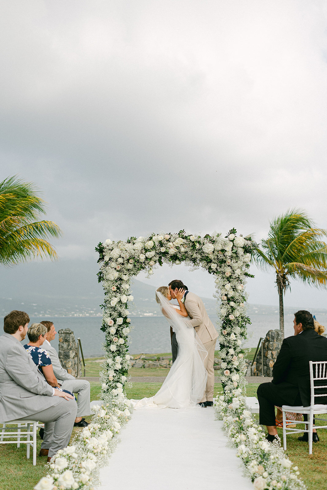 Meg Lee is a luxury Pittsburgh wedding photographer specializing in timeless, editorial, and heartfelt wedding photography for modern couples.