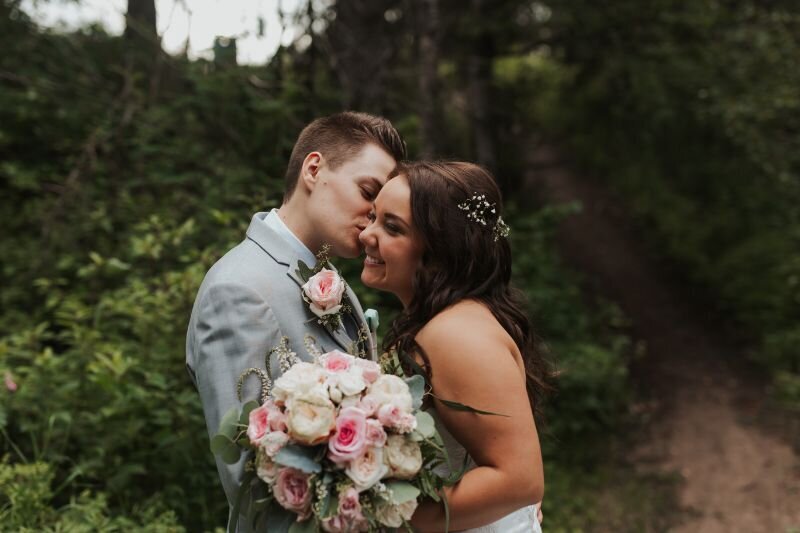 Edmonton-Wedding-Photographer-Outdoor-Acreage-17