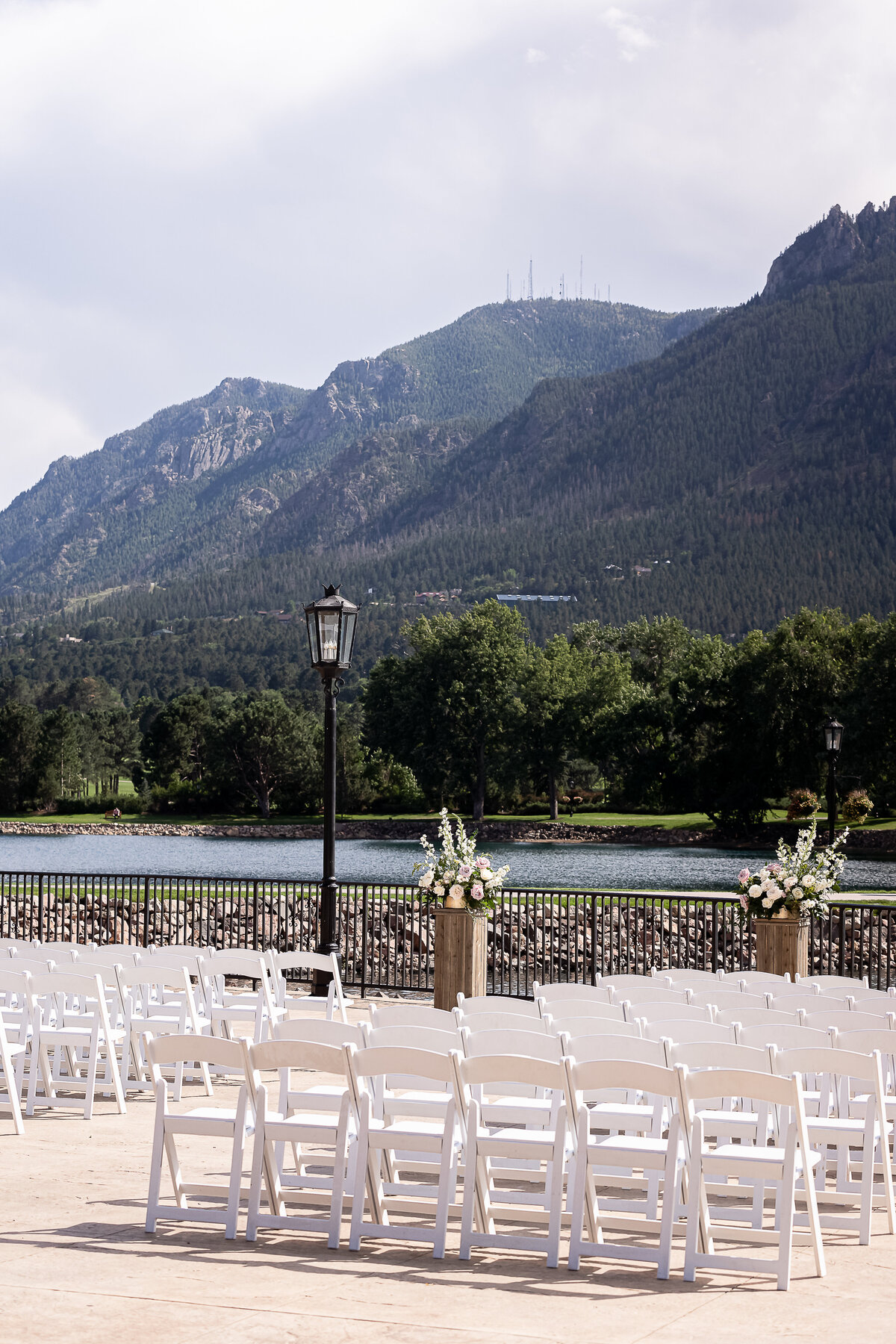 View of the Lakeside Terrace Broadmoor Wedding