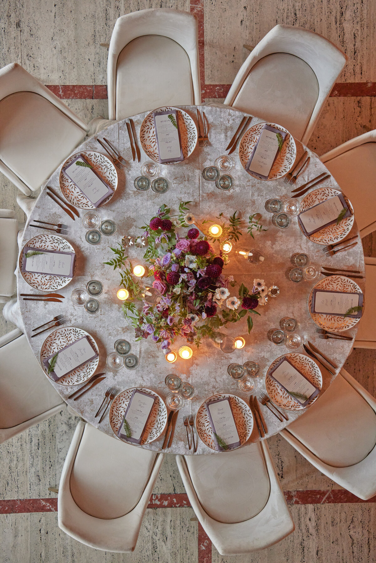 round reception table and tablescape