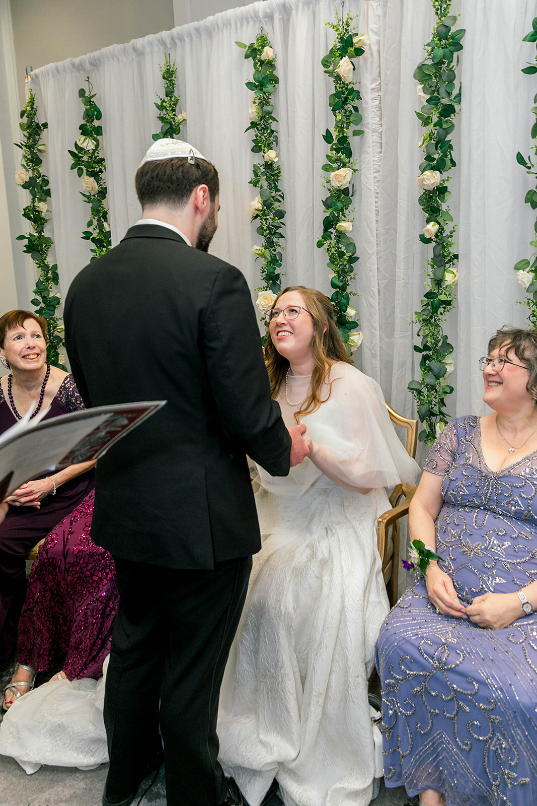 Eliana-Melmed-Photography-Chicago-LosAngeles-Jewish-WeddingPhotography-KabbalatPanim-00071
