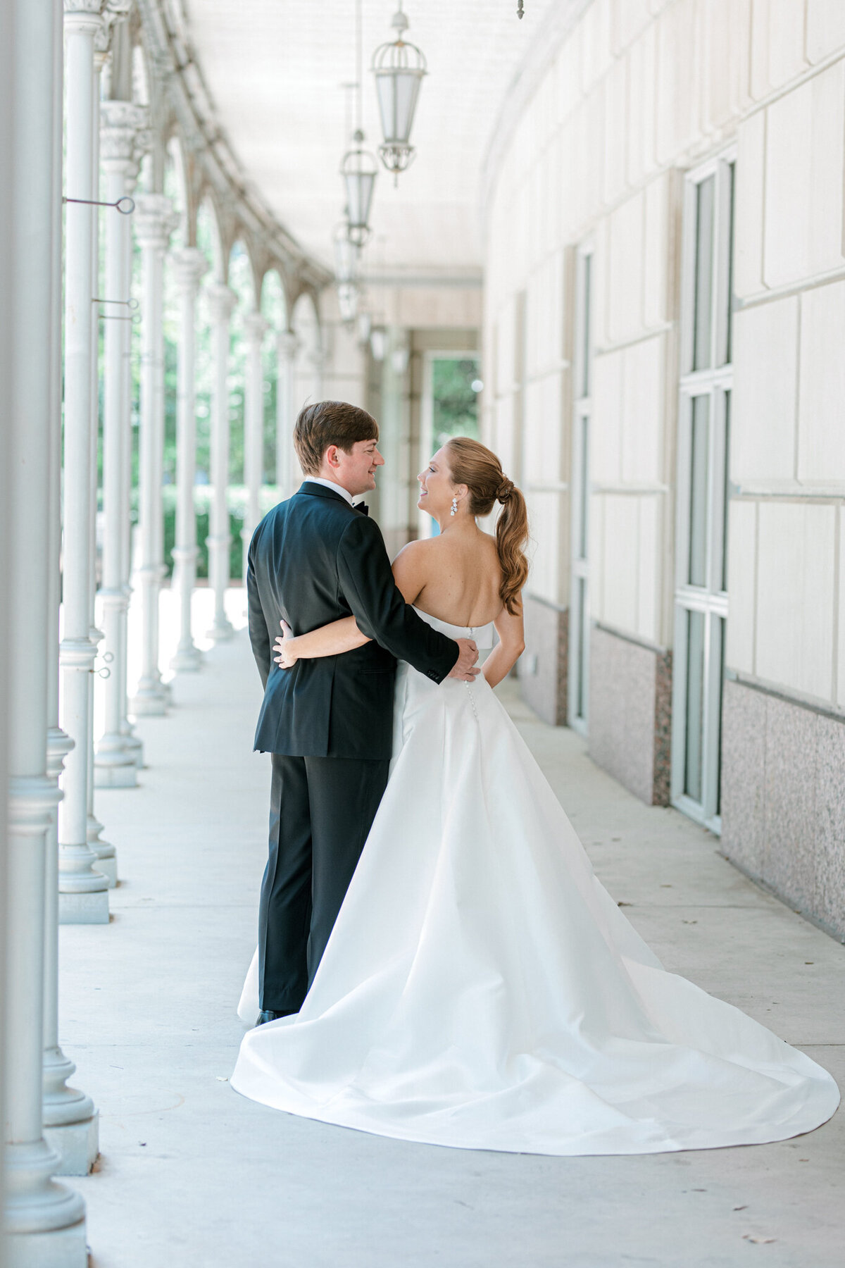 Hannah & Jason's Wedding at Hotel Crescent Court Club Perkins Chapel | Dallas Wedding Photographer | Sami Kathryn Photography-78