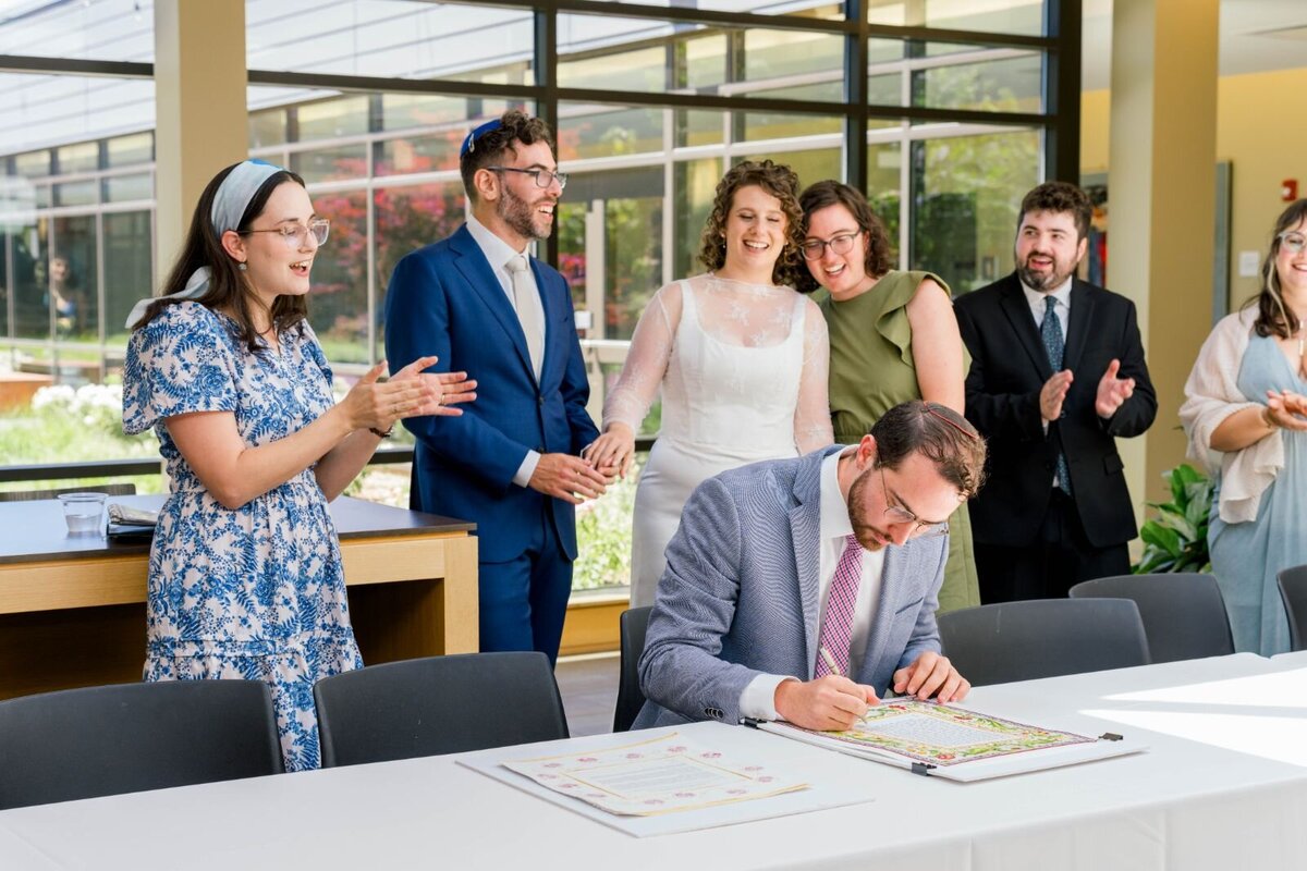 Eliana-Melmed-Photography-Chicago-LosAngeles-Jewish-WeddingPhotography-ShulaNoah-Ketubah-00051