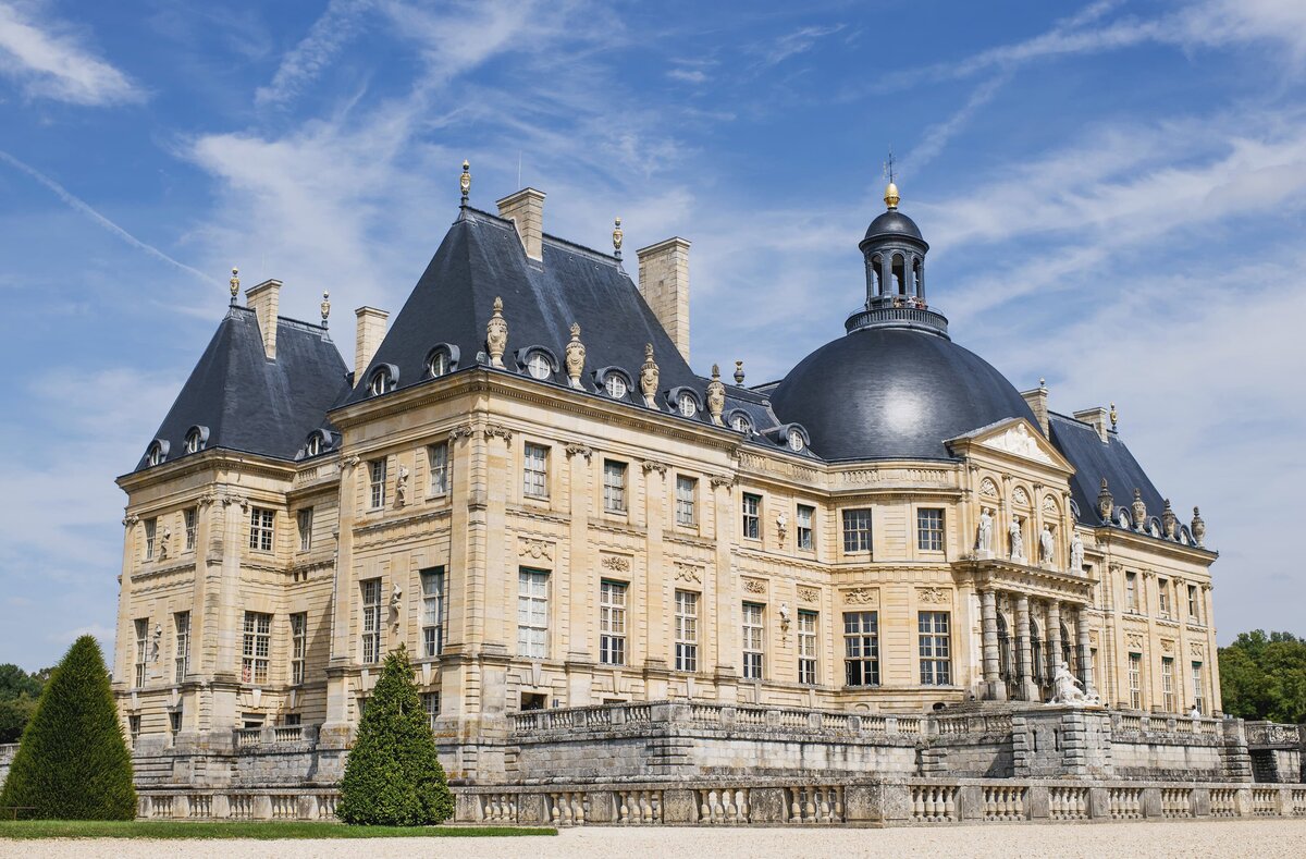 Destination Wedding Castle in France Chateau Vaux le Vicomte -1