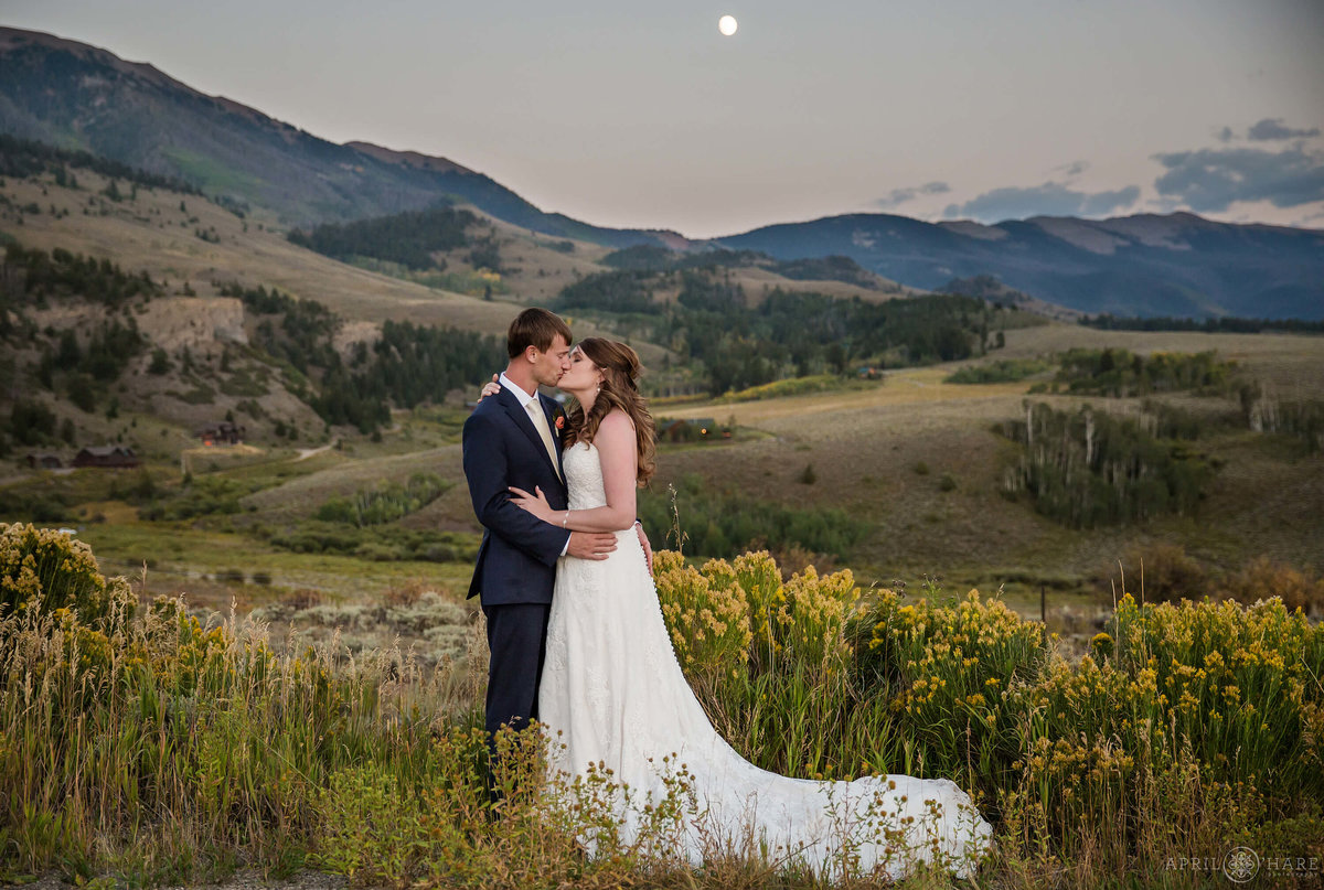 Silverthorne Colorado Wedding Photography in the Mountains