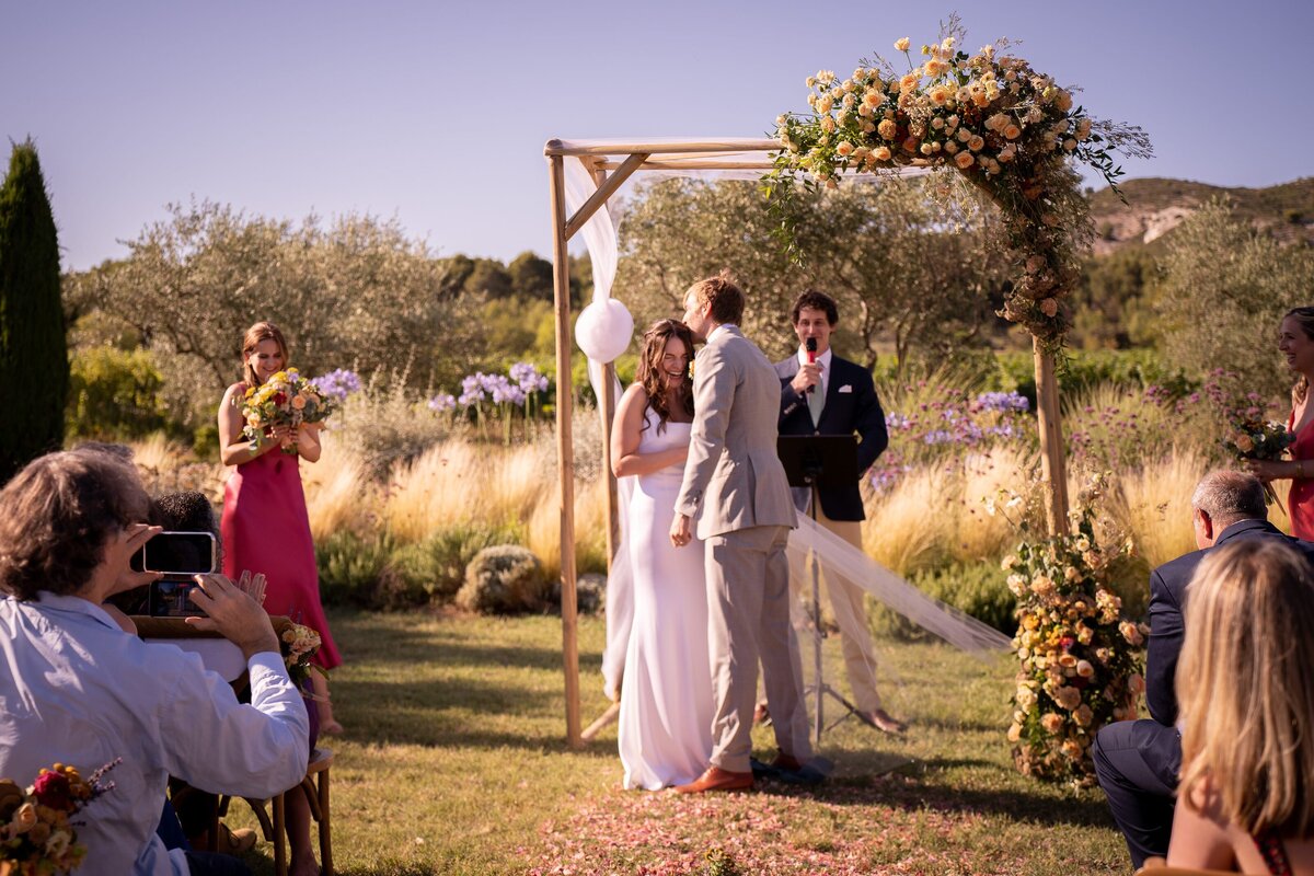 Mouries wedding provence photographer