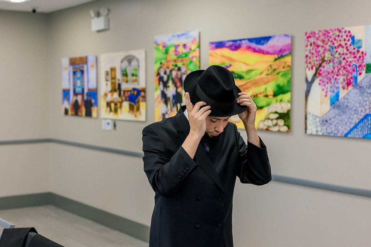 Eliana-Melmed-Photography-Chicago-LosAngeles-Jewish-WeddingPhotographer-CarmiKalman-Tisch-00017