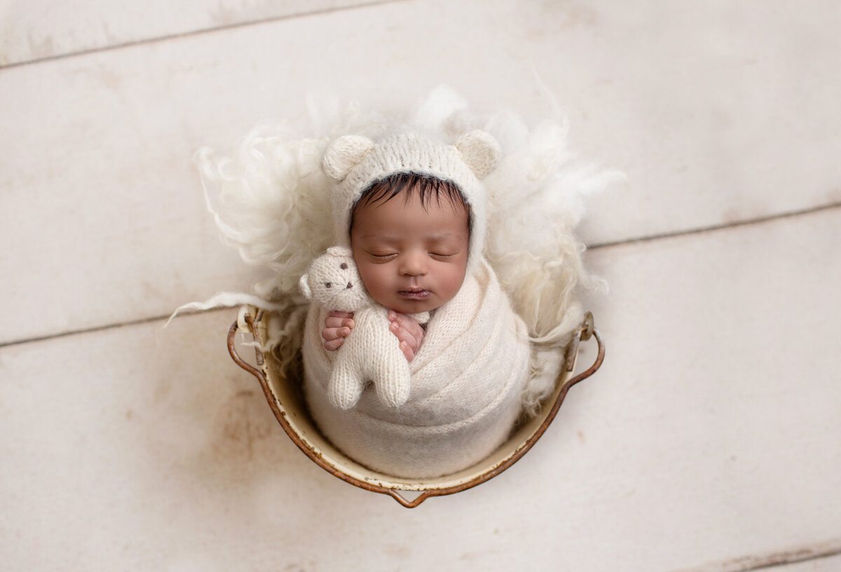 newborn photos of adorable baby in parker newborn studio
