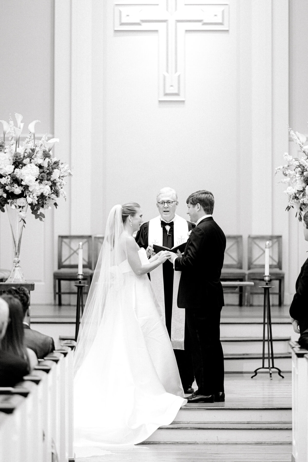 Hannah & Jason's Wedding at Hotel Crescent Court Club Perkins Chapel | Dallas Wedding Photographer | Sami Kathryn Photography-138