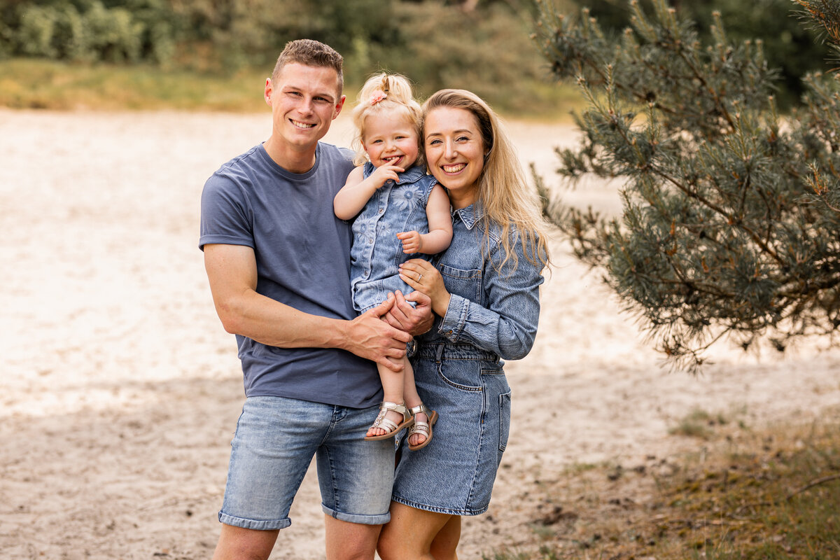 Gezinsshoot - shootsbyrobin - 30-05-2025-8