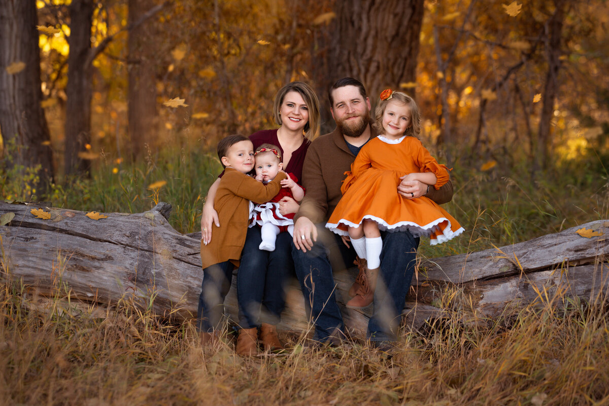 Warm and Inviting Family Photography in Colorado Springs