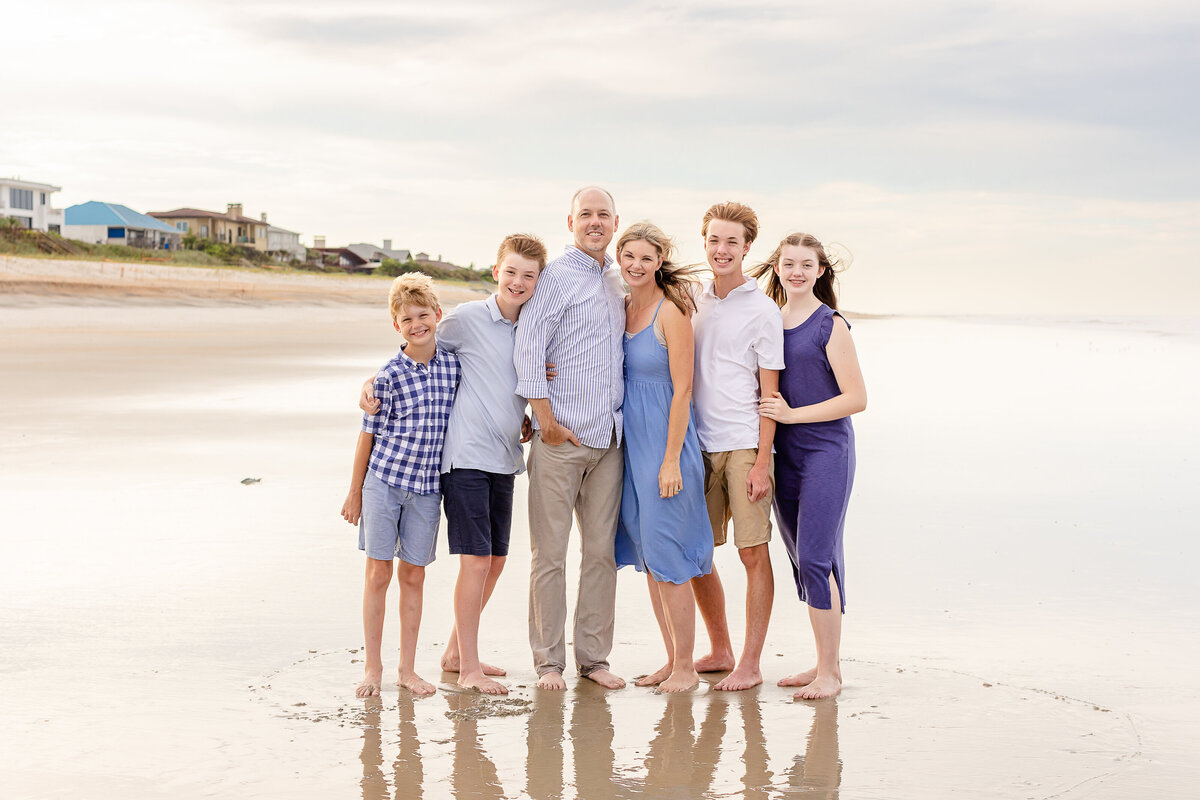 Family of 6 on the beach during a family session