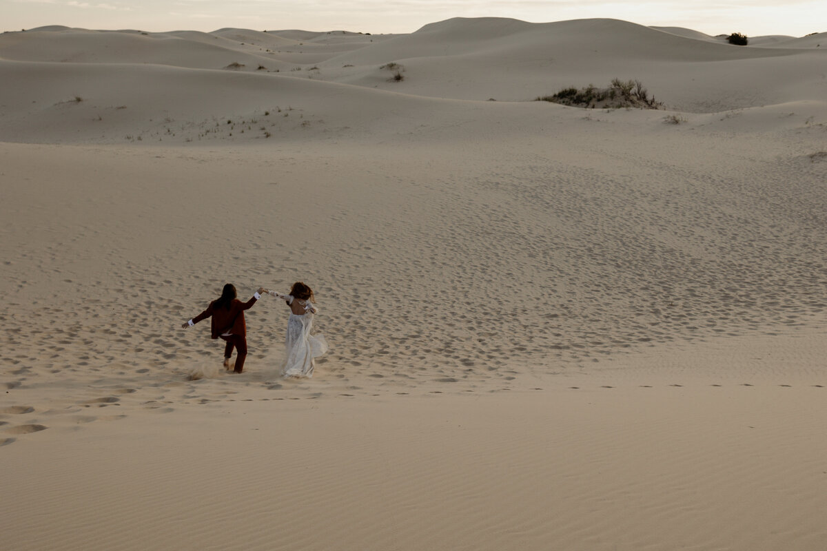 Boho Colorado Elopement Great Sad Dunes National Park