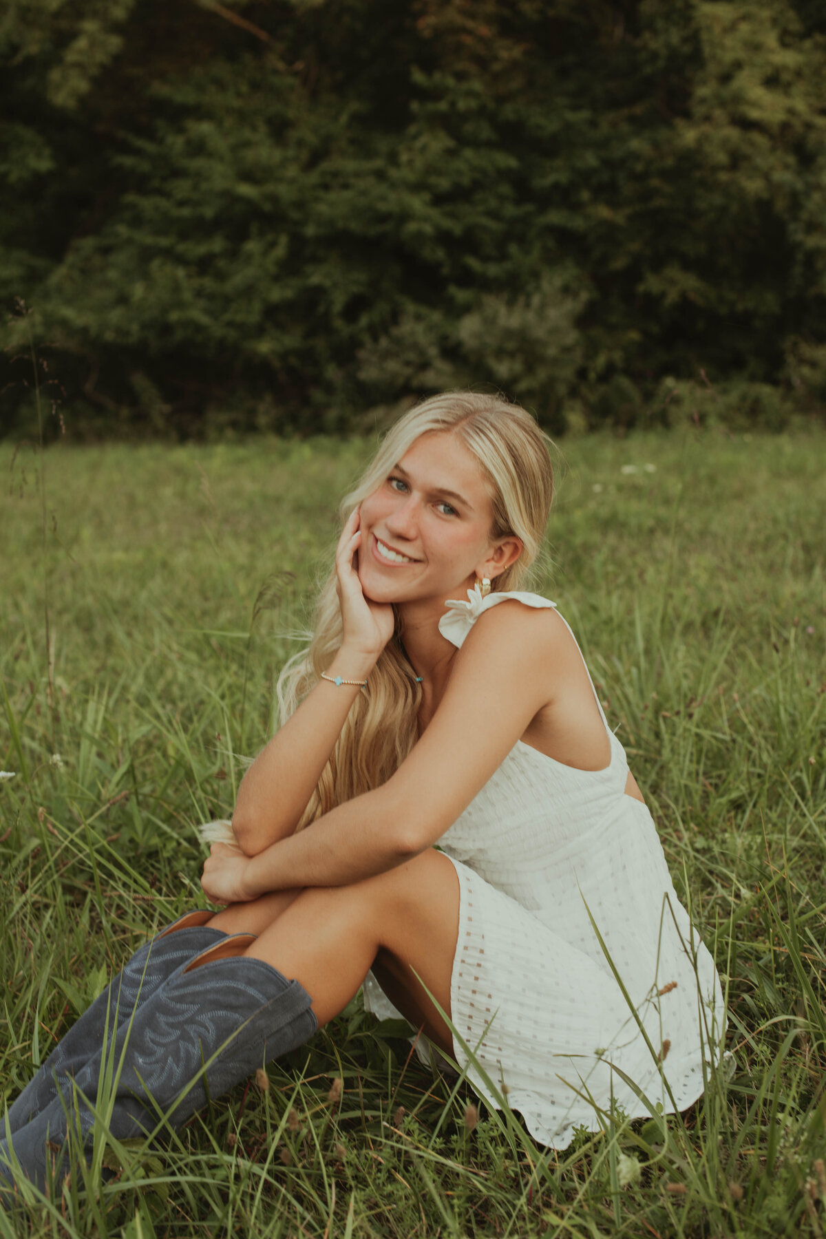 Maddie_McFadden_senior_sneakpeek_trulygracephotography_AUG_2024-26