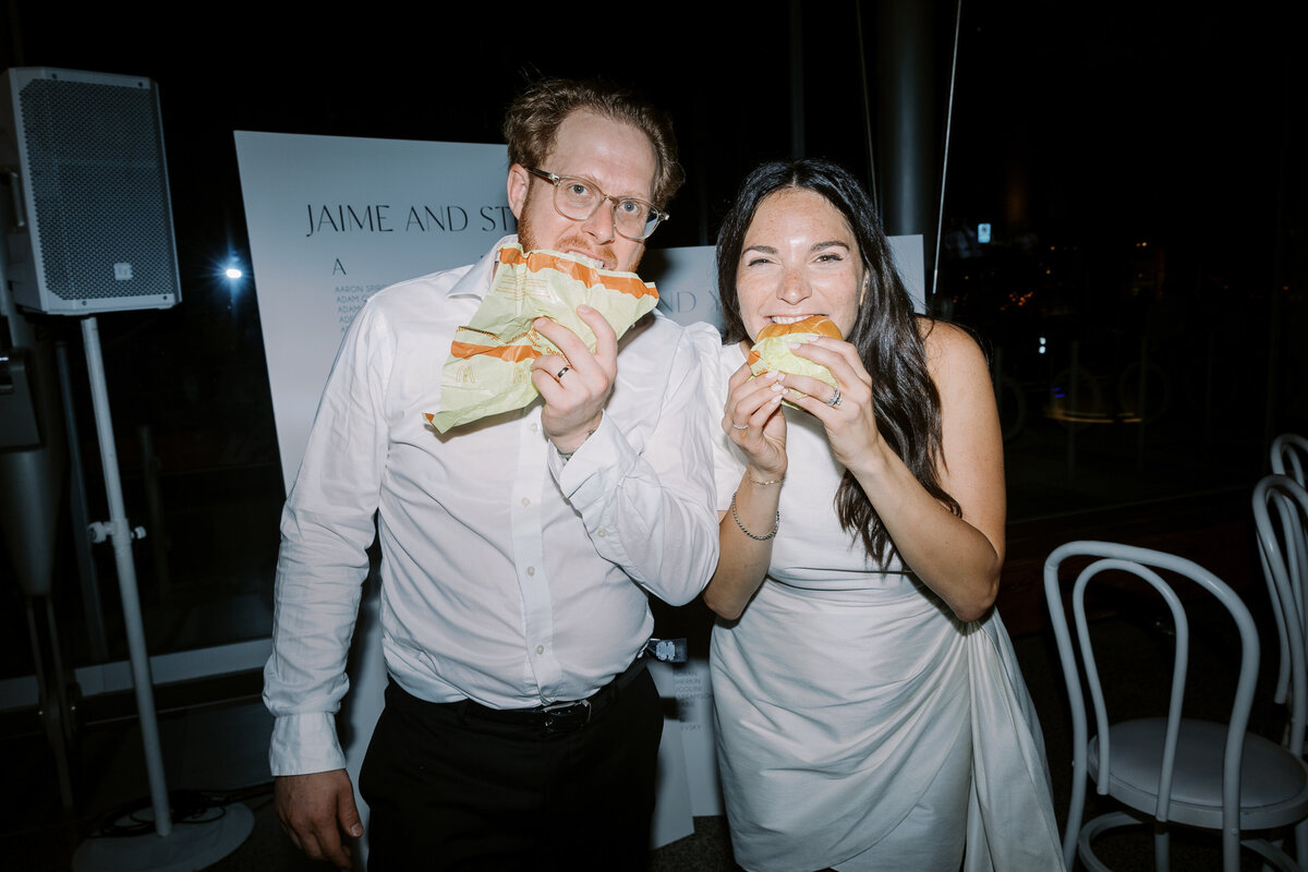 Toronto-Editorial-Wedding-Photographer_Ricardas-Restaurant-Wedding124
