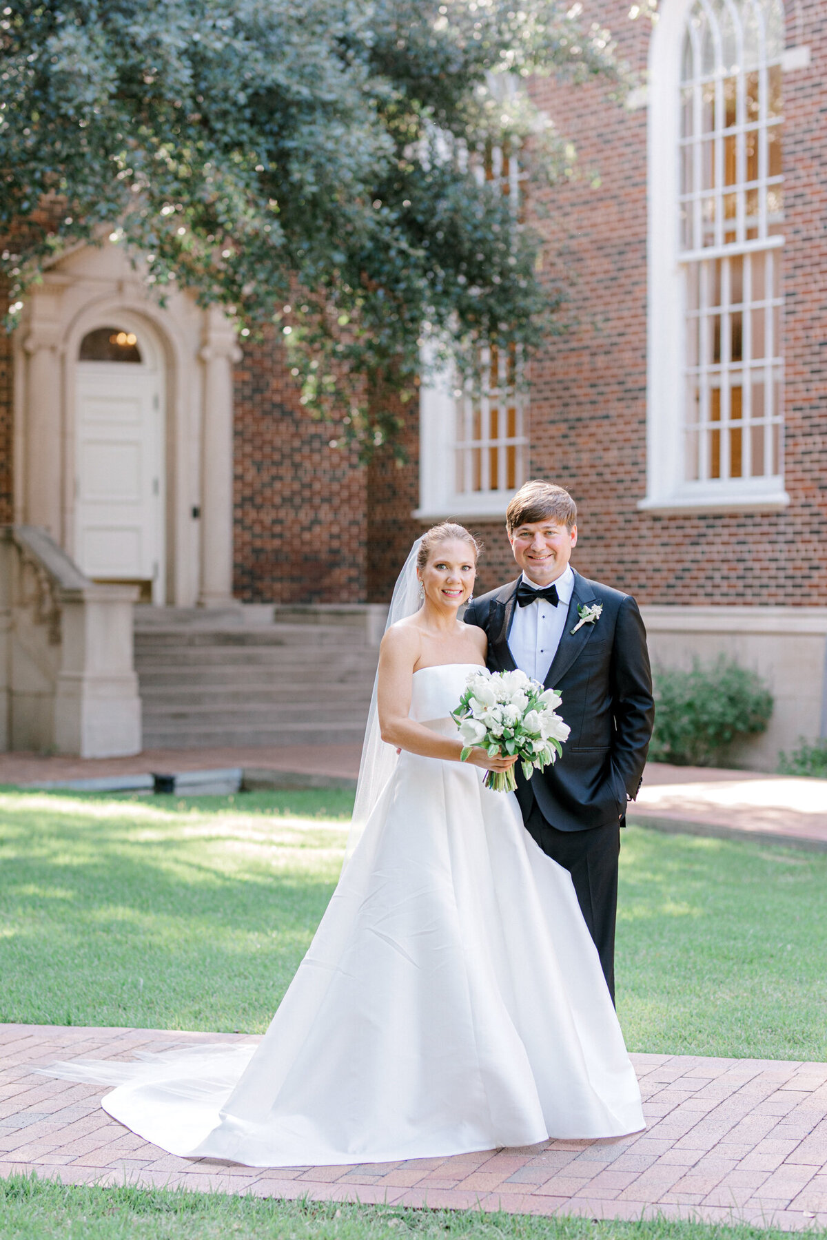 Hannah & Jason's Wedding at Hotel Crescent Court Club Perkins Chapel | Dallas Wedding Photographer | Sami Kathryn Photography-149