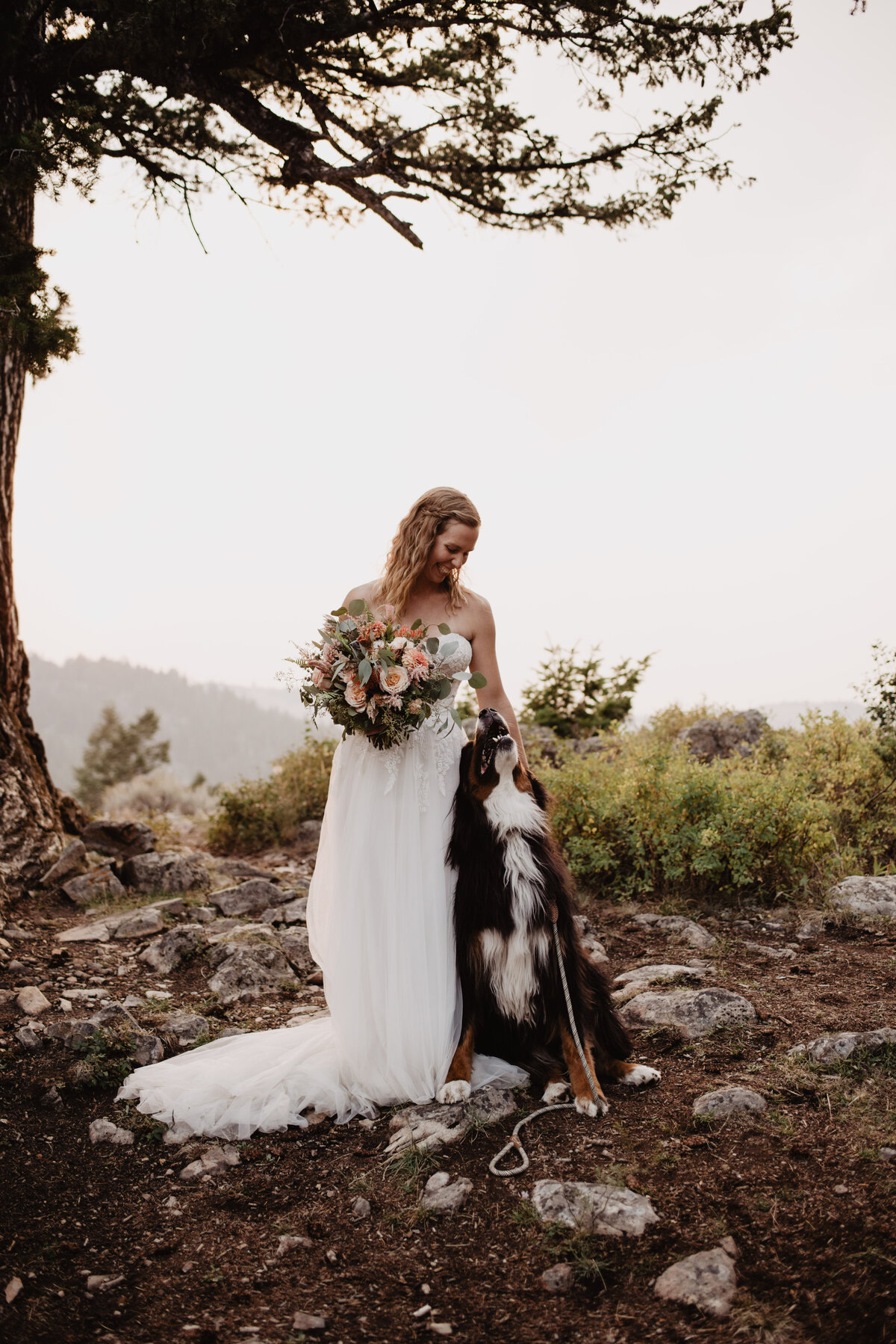 Jackson Hole Photographers capture bride with her dog